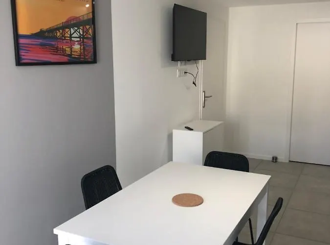 Bruit De Vakantiehuis *