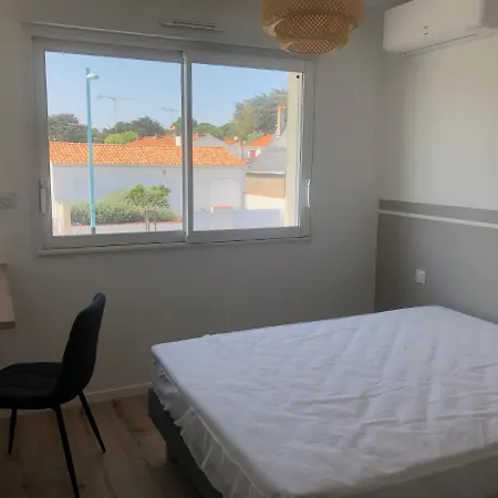 Bruit De Holiday home